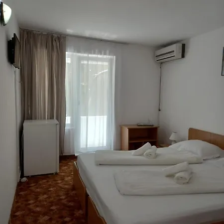 Ana Avrig Otel *