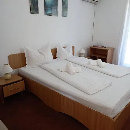 Ana Avrig * 维纳斯